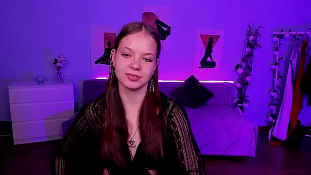 BetsyKiss online show from April 24, 2026, 5:04 pm