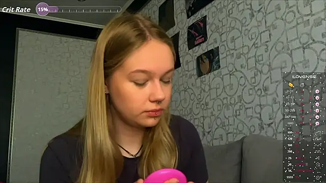 Dory liss online show from September 26, 2025, 6:06 am