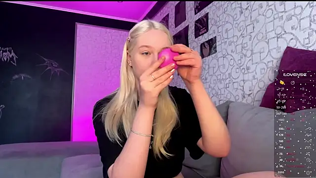 Dory liss online show from October 13, 2025, 5:51 am