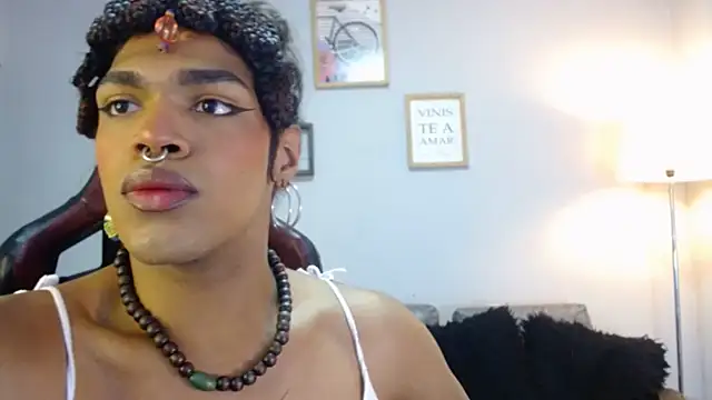 Snapshot of ile_matamba chatting on October 12, 2025, 3:33 pm ile matamba online show from October 12, 2025, 3:33 pm