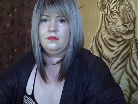 YuliiaSan online show from December 17, 2025, 10:54 am