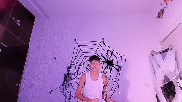 Snapshot of j_martony chatting on October 17, 2025, 12:19 pm j martony online show from October 17, 2025, 12:19 pm