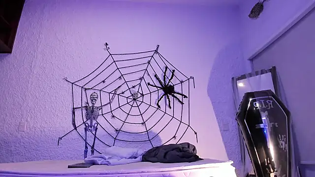 Snapshot of j_martony chatting on October 29, 2025, 3:20 am j martony online show from October 29, 2025, 3:20 am