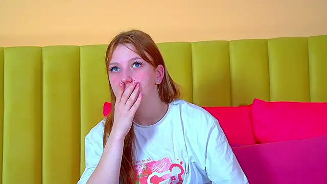 BeatriceBinoche online show from November 29, 2025, 6:33 pm