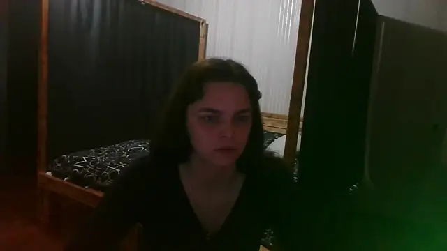 Snapshot of EthelsLover chatting on June 1, 2026, 6:53 pm EthelsLover online show from June 1, 2026, 6:53 pm