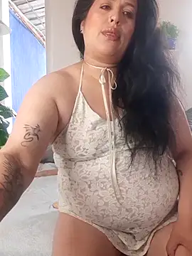 Andrea secret  online show from May 3, 2026, 2:01 pm