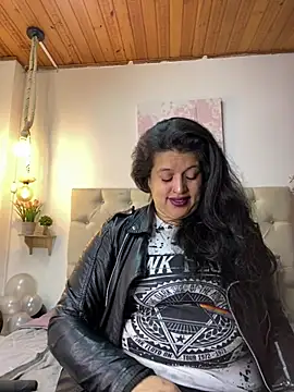 Andrea secret  online show from August 6, 2026, 1:57 pm