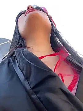 Karla 1-2 online show from September 25, 2025, 8:34 pm