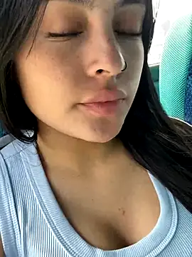 Karla 1-2 online show from September 29, 2025, 7:19 pm