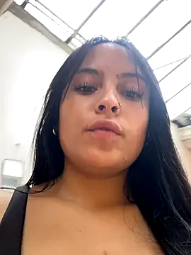 Karla 1-2 online show from October 17, 2025, 6:43 pm