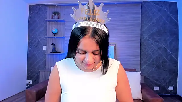 Snapshot of Megancoxx chatting on October 4, 2025, 11:08 am Megancoxx online show from October 4, 2025, 11:08 am