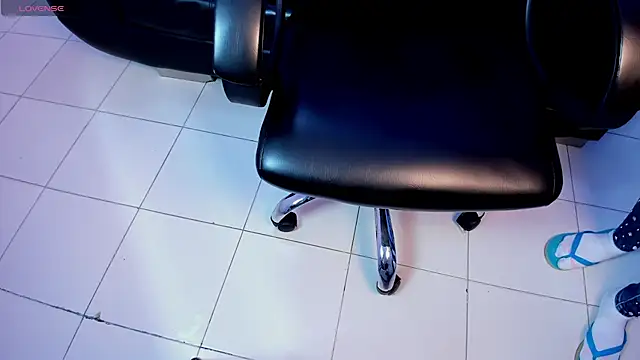 Megancoxx online show from February 7, 2026, 10:41 am