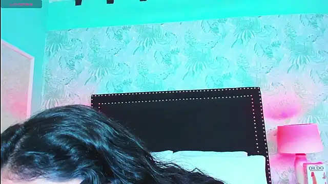 Snapshot of SamyySwet chatting on March 10, 2026, 8:14 pm SamyySwet online show from March 10, 2026, 8:14 pm