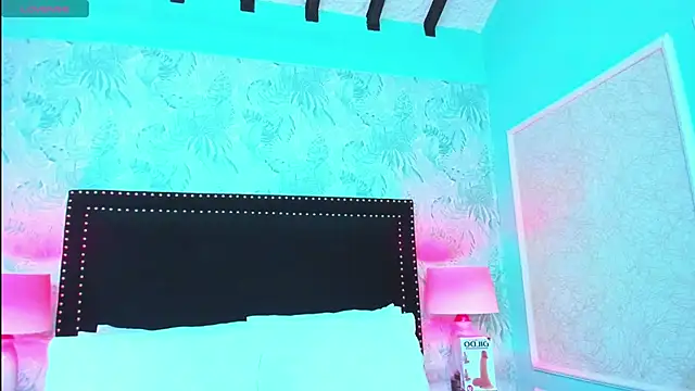 Snapshot of SamyySwet chatting on March 11, 2026, 8:04 pm SamyySwet online show from March 11, 2026, 8:04 pm