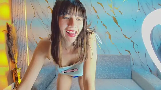 Snapshot of Isabella_Blondetf chatting on October 30, 2025, 1:12 pm Isabella Blondetf online show from October 30, 2025, 1:12 pm