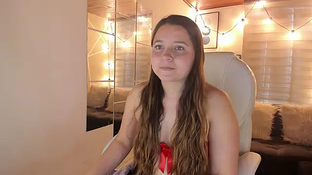 sophiee09  online show from October 28, 2025, 2:20 pm