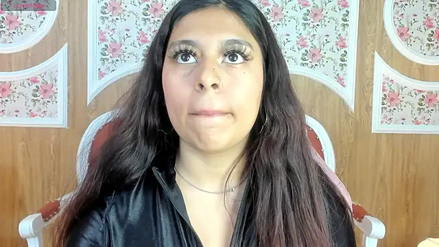 Snapshot of KonnyDesire chatting on October 1, 2025, 12:33 pm KonnyDesire online show from October 1, 2025, 12:33 pm