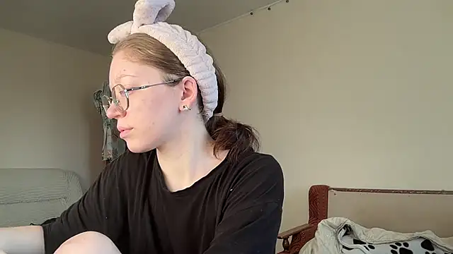 Snapshot of MargarettNewbie chatting on September 26, 2025, 4:16 am MargarettNewbie online show from September 26, 2025, 4:16 am