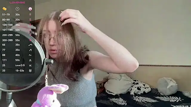 Snapshot of MargarettNewbie chatting on October 18, 2025, 4:15 am MargarettNewbie online show from October 18, 2025, 4:15 am