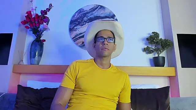 Snapshot of JacobDraven chatting on October 5, 2025, 1:37 am JacobDraven online show from October 5, 2025, 1:37 am