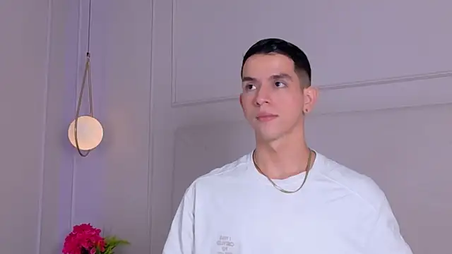 Snapshot of ZaneDawson chatting on October 1, 2025, 3:12 am ZaneDawson online show from October 1, 2025, 3:12 am