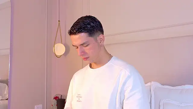 ZaneDawson online show from December 2, 2025, 4:07 am