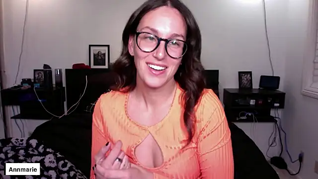 annmarieferrara online show from October 31, 2025, 4:08 pm