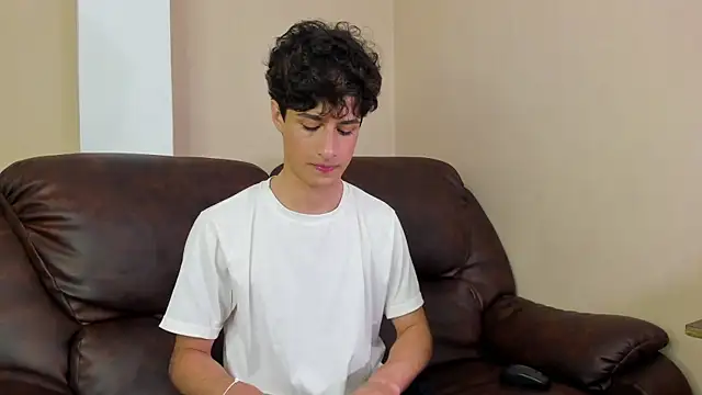 Snapshot of Xam_Collen chatting on November 27, 2025, 3:25 pm Xam Collen online show from November 27, 2025, 3:25 pm