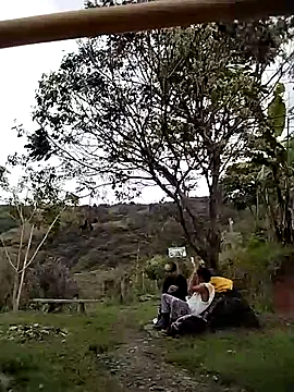 Snapshot of sky-wolves chatting on October 25, 2025, 5:30 pm sky-wolves online show from October 25, 2025, 5:30 pm