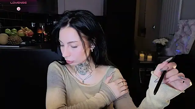 Snapshot of jeans-and-peach chatting on October 26, 2025, 1:55 am jeans-and-peach online show from October 26, 2025, 1:55 am