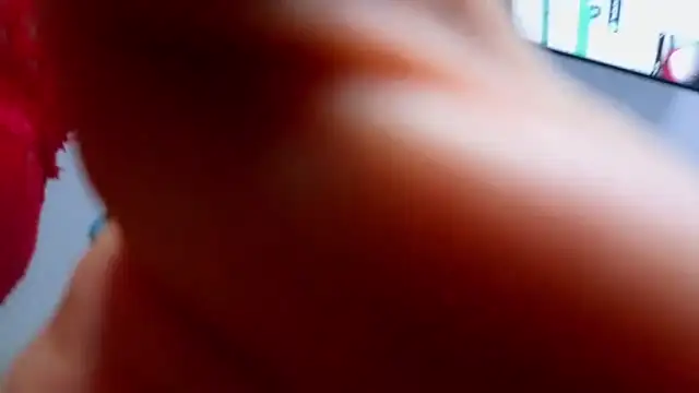 sofiagutierrez   online show from October 29, 2025, 3:42 am