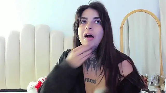 Snapshot of amelie__grace chatting on September 28, 2025, 10:20 am amelie grace online show from September 28, 2025, 10:20 am