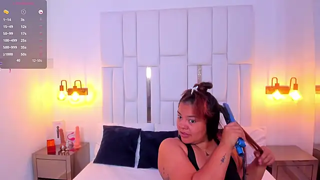 Snapshot of freya_cole_ chatting on September 27, 2025, 12:54 pm freya cole online show from September 27, 2025, 12:54 pm