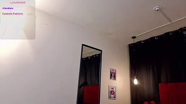 Snapshot of Angel-dragun chatting on October 4, 2025, 3:04 am Angel-dragun online show from October 4, 2025, 3:04 am