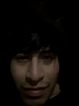 lucas200109 online show from September 15, 2025, 11:16 pm