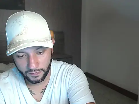 Nicolas ferrer online show from September 17, 2025, 4:03 am