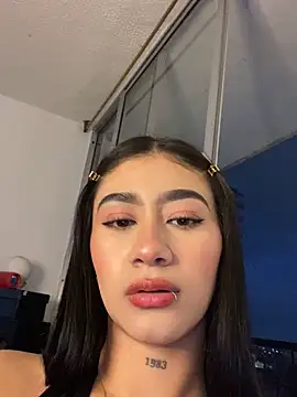 camila1 torres  online show from March 9, 2026, 11:31 pm