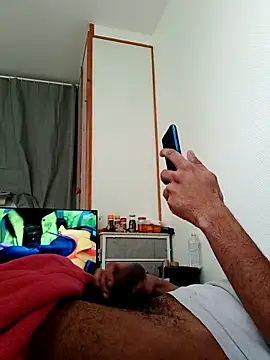 Snapshot of Mikaaa97 chatting on November 5, 2025, 12:49 pm Mikaaa97 online show from November 5, 2025, 12:49 pm