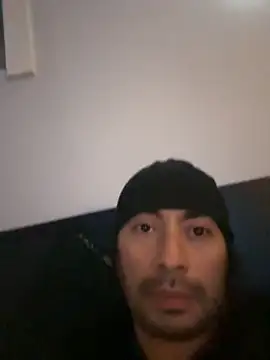 fifthbase007 online show from November 12, 2025, 2:50 pm