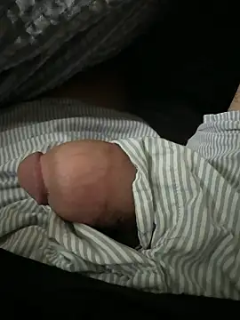 koeanboy11 online show from September 20, 2025, 5:41 am