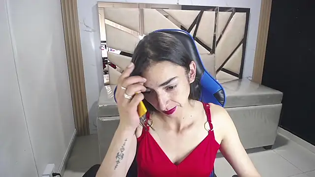 Snapshot of Maily_a_ chatting on November 6, 2025, 3:07 am Maily a online show from November 6, 2025, 3:07 am