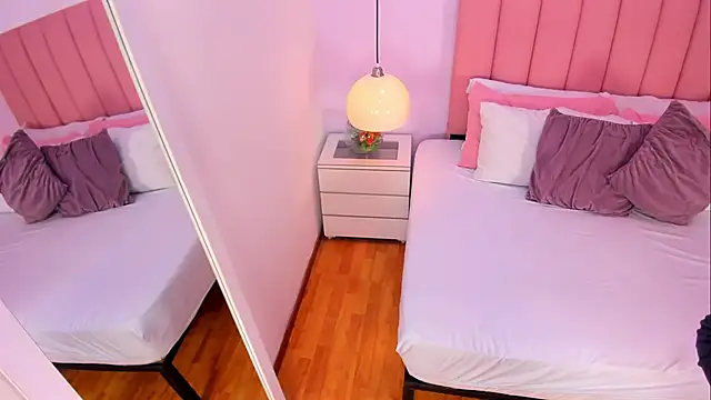 Snapshot of Amy_Ferreira chatting on September 24, 2025, 2:48 am Amy Ferreira online show from September 24, 2025, 2:48 am