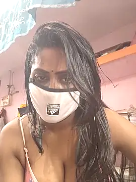 Jasmine Januja online show from November 9, 2025, 8:56 am