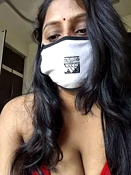 Jasmine Januja online show from February 17, 2026, 8:33 am