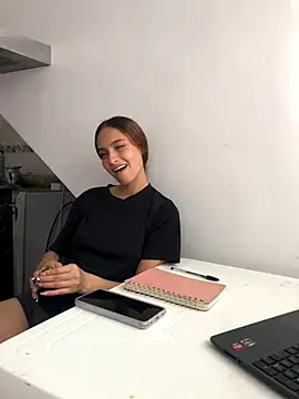 KaMila M00N online show from November 18, 2025, 7:29 pm