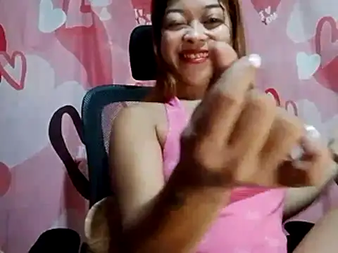 AsianKelly69 online show from July 18, 2026, 12:59 am