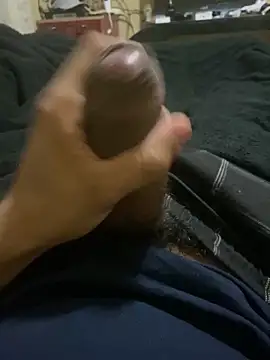 Snapshot of javieronMX chatting on December 18, 2025, 10:32 am javieronMX online show from December 18, 2025, 10:32 am