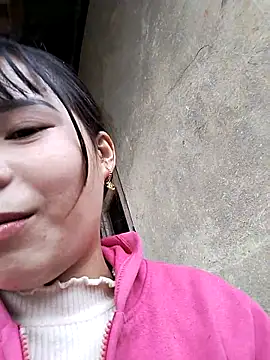 Snapshot of linhkem-cute chatting on November 19, 2025, 2:22 am linhkem-cute online show from November 19, 2025, 2:22 am