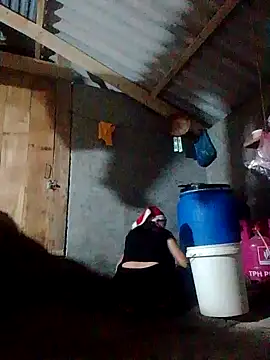 donna-bae online show from November 9, 2025, 10:57 am