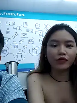 Snapshot of MaiHoang2k chatting on September 23, 2025, 4:43 pm MaiHoang2k online show from September 23, 2025, 4:43 pm